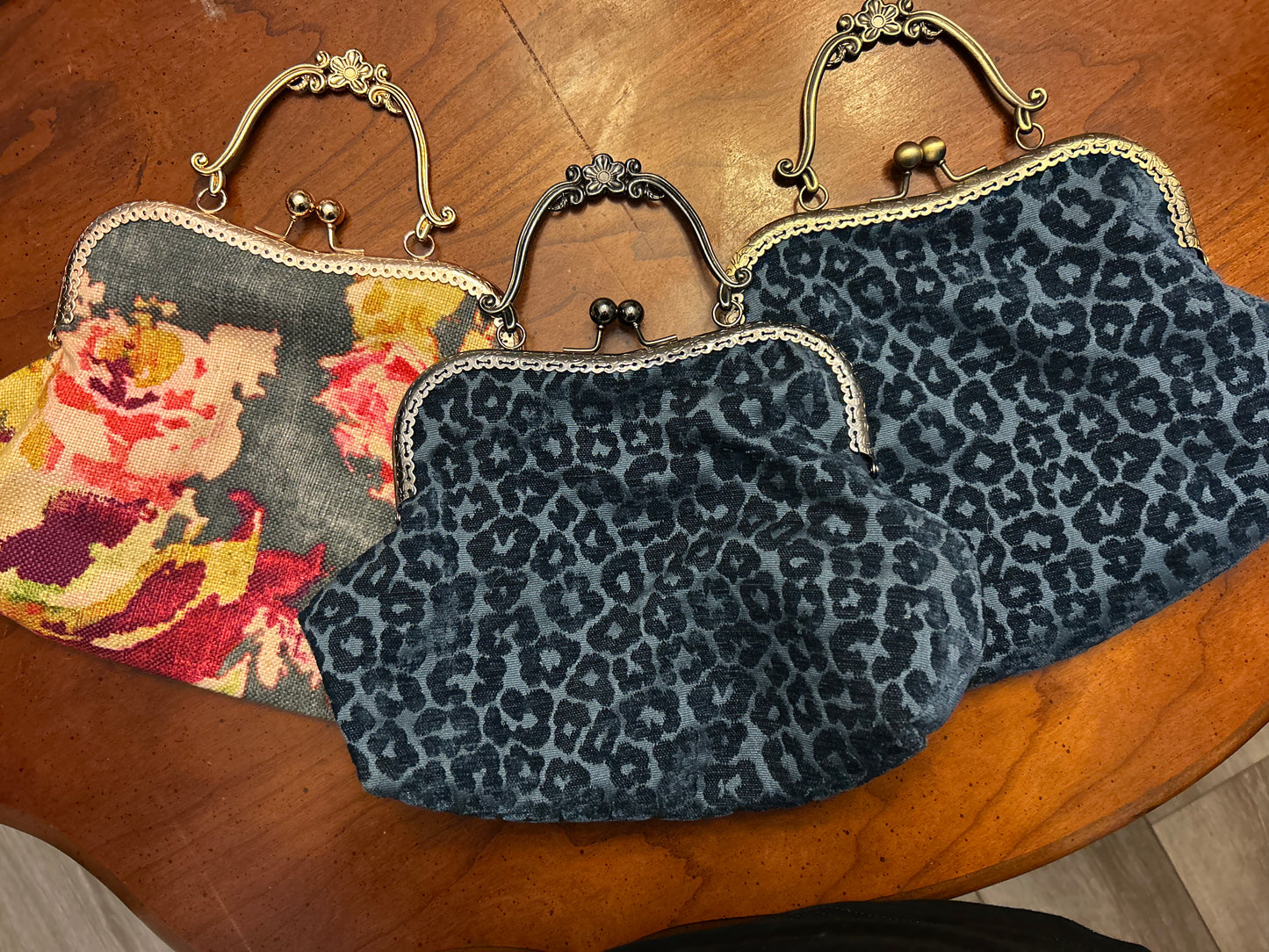 Vintage clutch purse