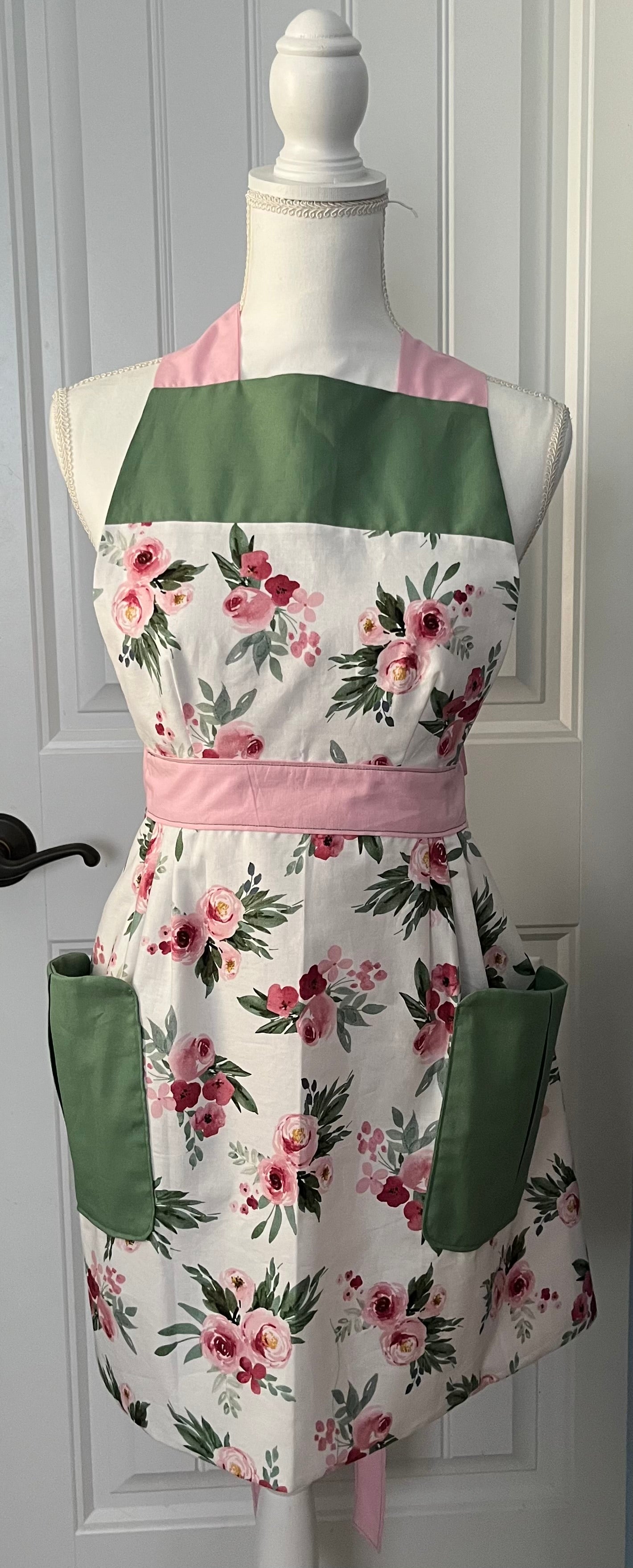 Vintage Inspired Apron